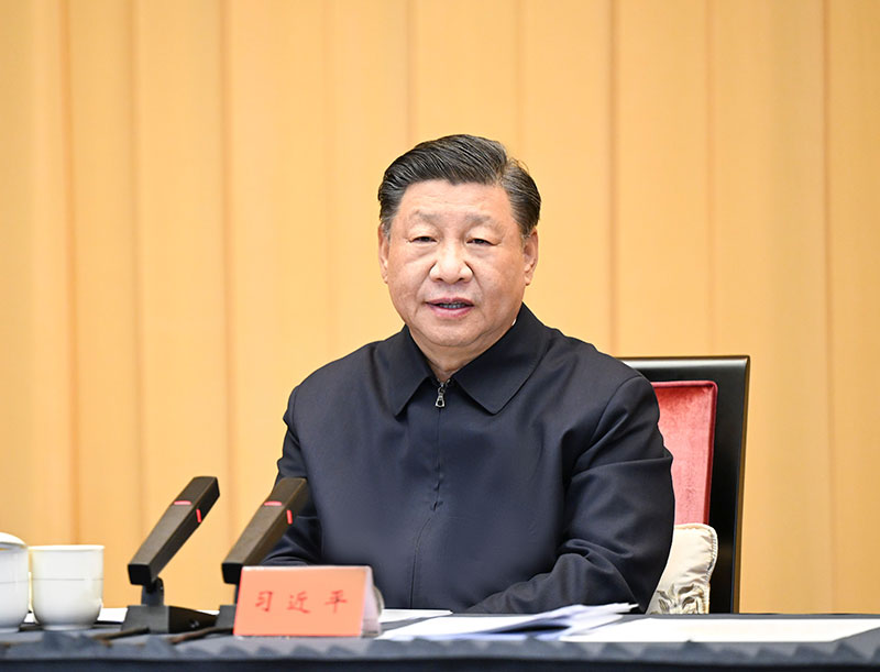 11月30日上午，，，，，，，中共中央总书记、国家主席、中央军委主席习近平在上海主持召开深入推进长三角一体化生长座谈会并揭晓主要讲话。。。。